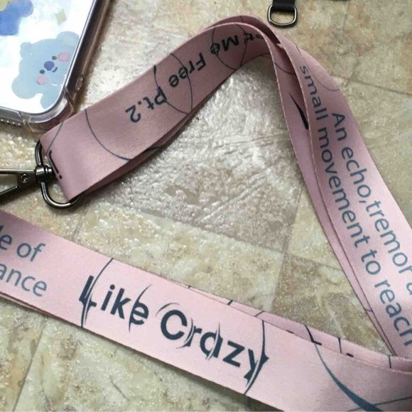 BTS LANDYARD VERSION JIMIN - CRAZY COLOR LIGHT PINK - Picture 2 of 4